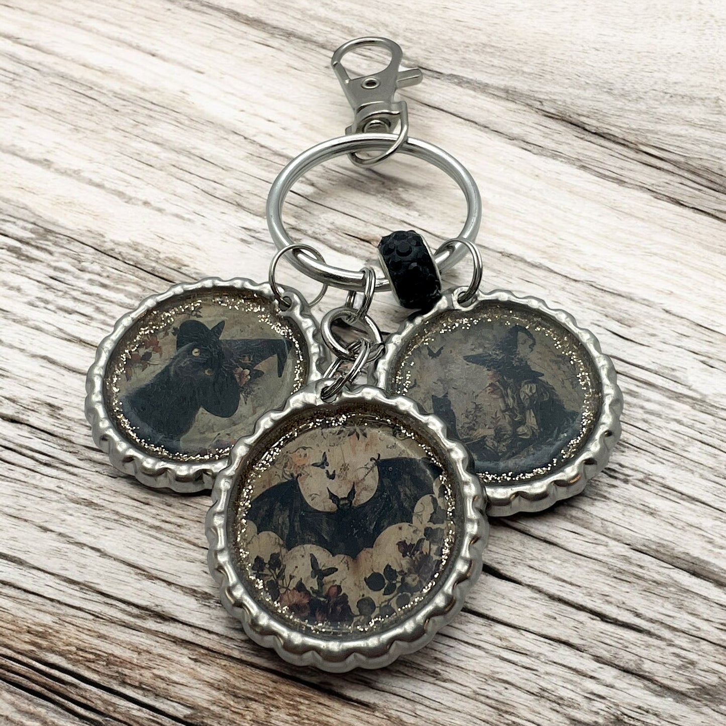 Halloween Bottle Cap Keychain – Black Cat Witch, Bat & Vintage Witch