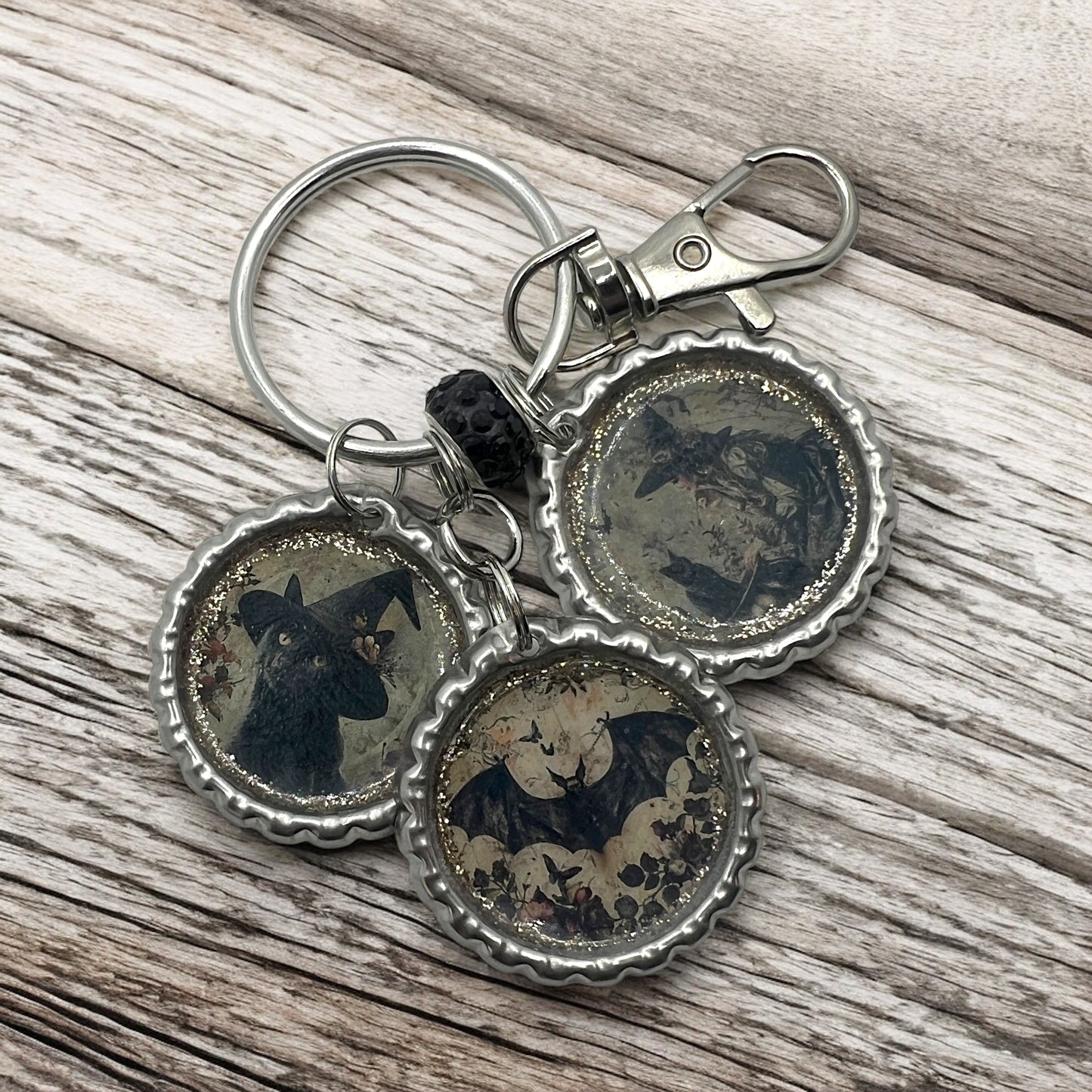 Halloween Bottle Cap Keychain – Black Cat Witch, Bat & Vintage Witch