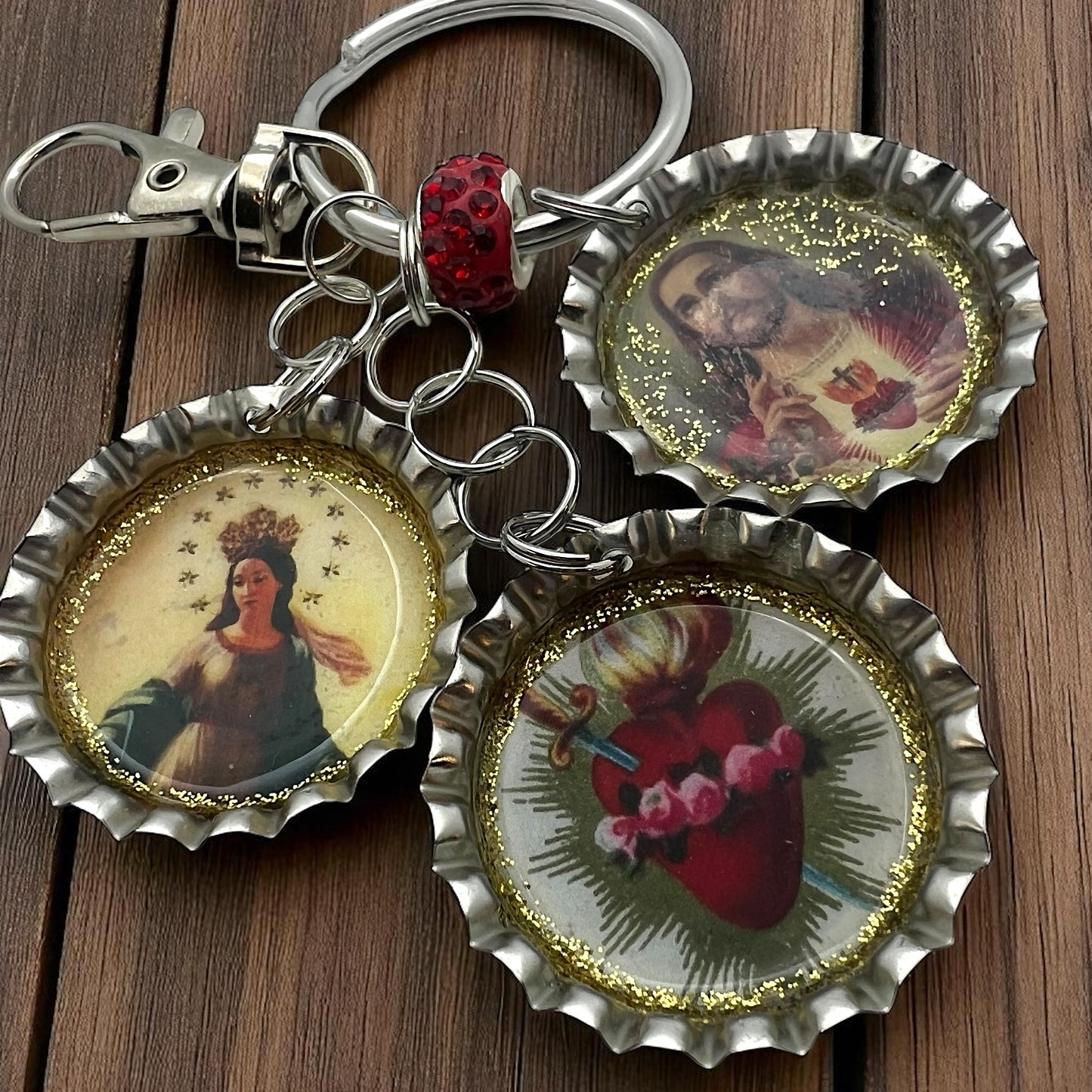 Upcycled Religious Crown Bottle Cap Keychain – Sacred Heart, Virgin Mary & Immaculate Heart