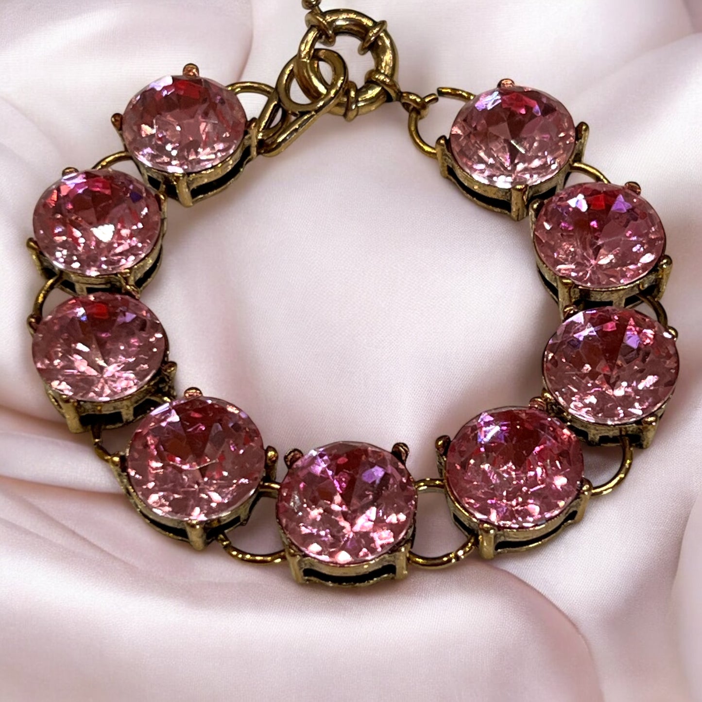 Vintage Style Pink Rhinestone Bracelet 7” Round Crystal Gold Tone Sparkly Retro