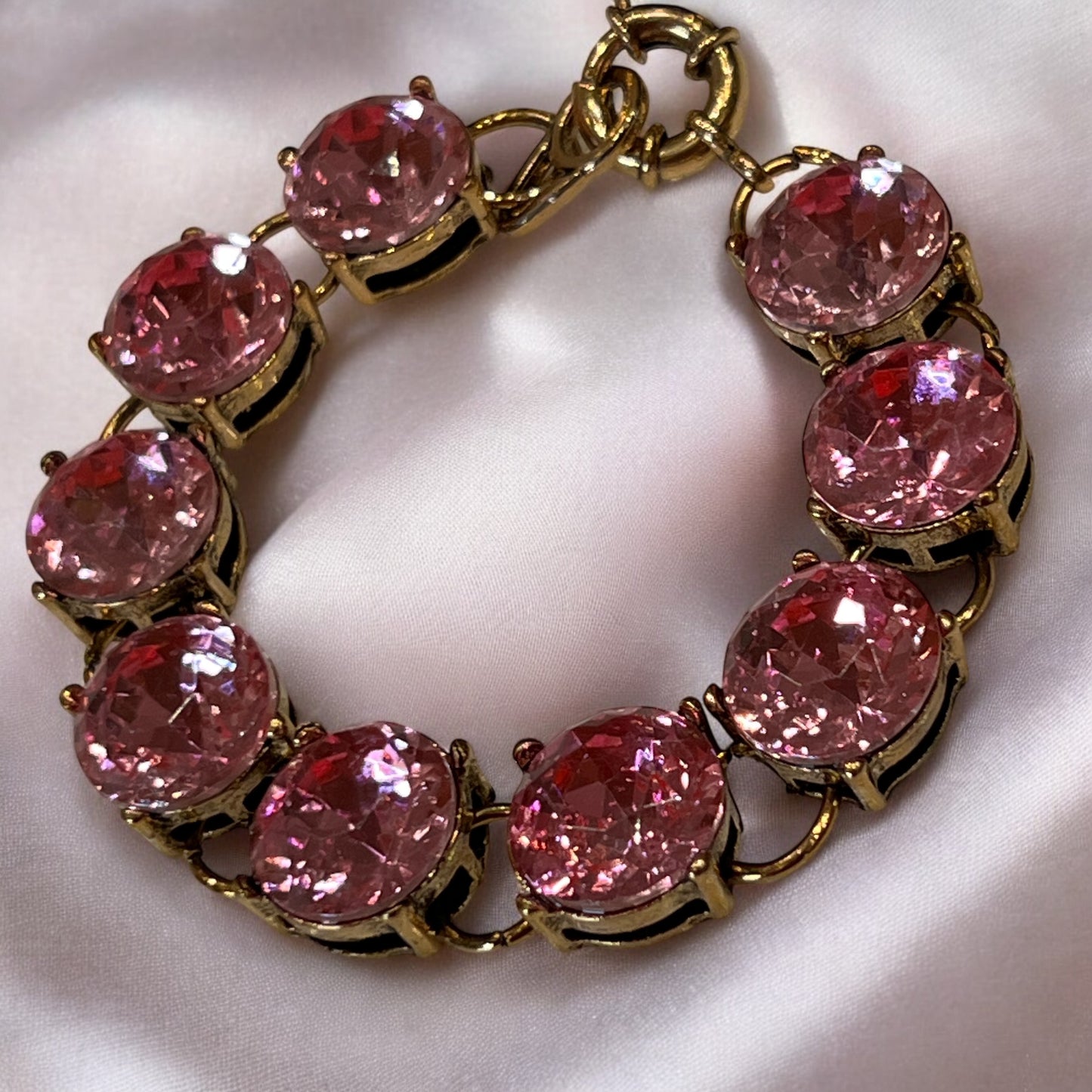 Vintage Style Pink Rhinestone Bracelet 7” Round Crystal Gold Tone Sparkly Retro