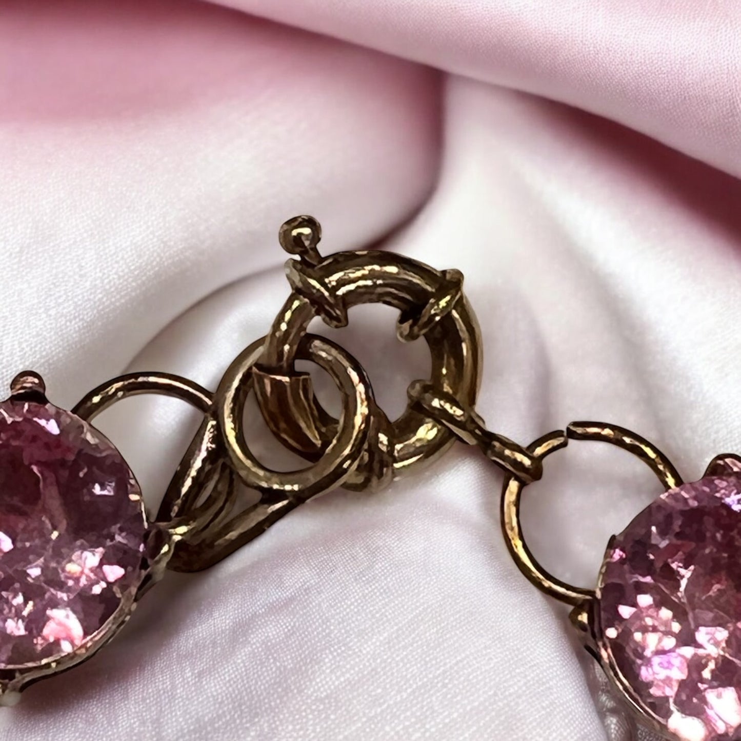 Vintage Style Pink Rhinestone Bracelet 7” Round Crystal Gold Tone Sparkly Retro