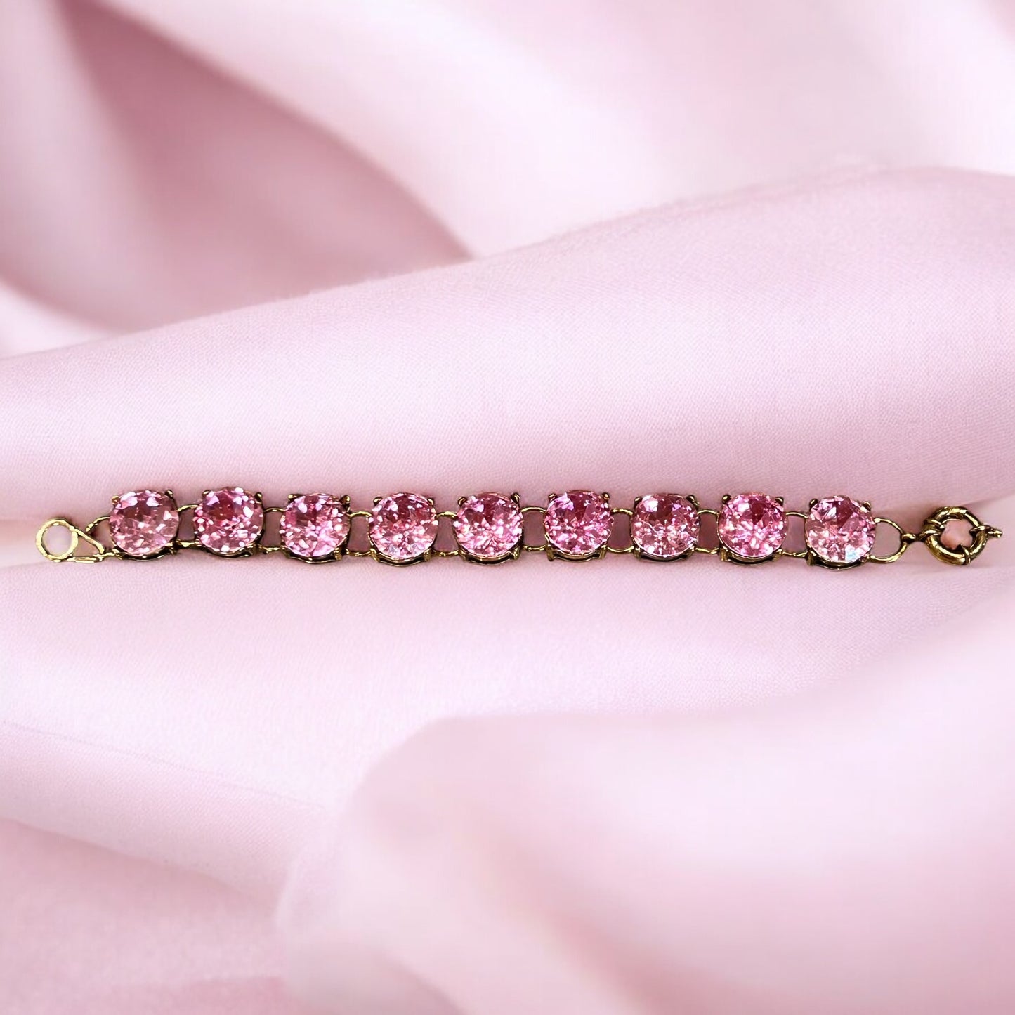 Vintage Style Pink Rhinestone Bracelet 7” Round Crystal Gold Tone Sparkly Retro