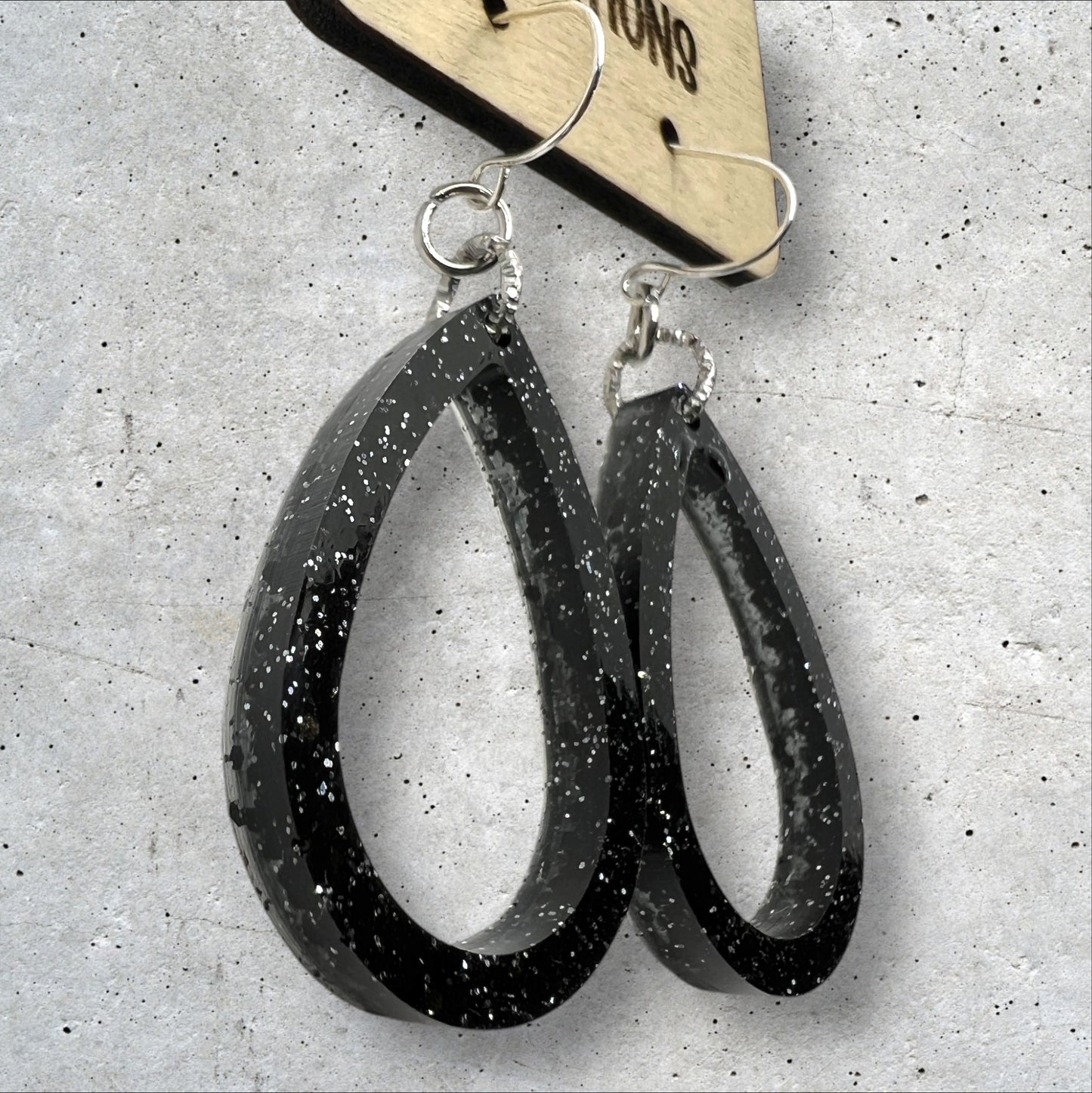 Black & Silver Open Teardrop Resin Earrings