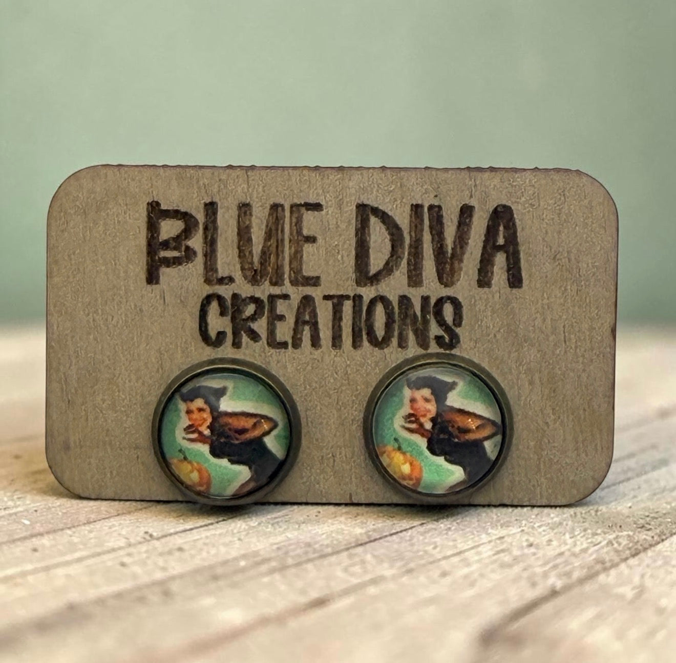 Retro Halloween Pinup 12mm Pumpkin Earrings