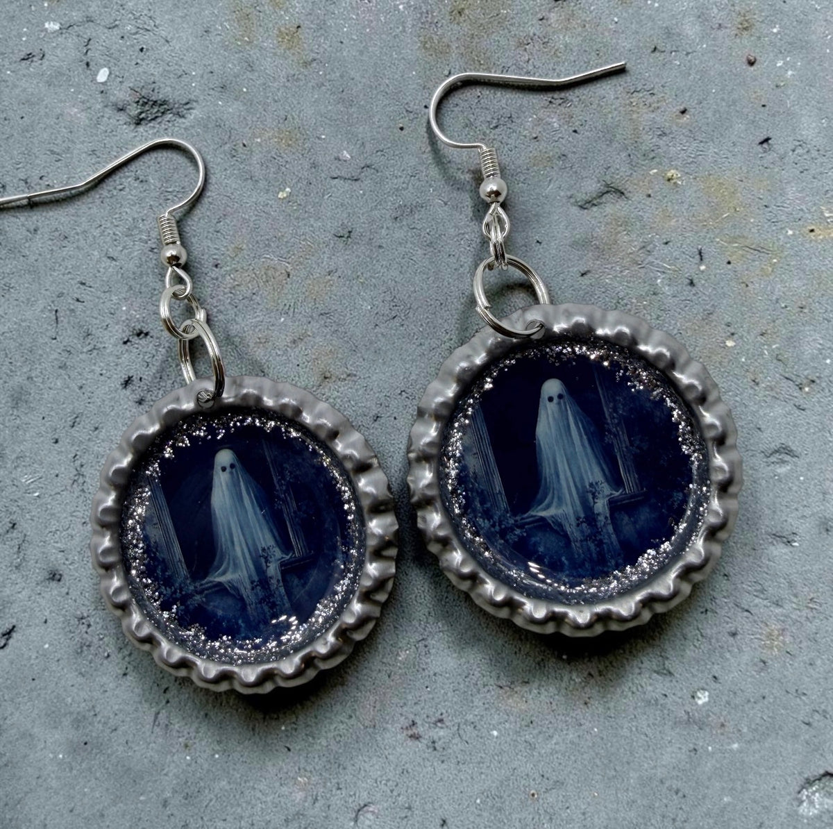 Ghost Bottle Cap Earrings – Silver Glitter Spooky Dangles