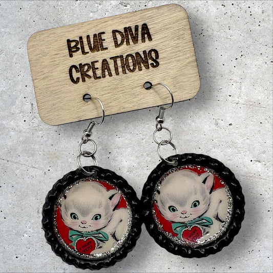 retro vintage white kitten bottle cap earrings