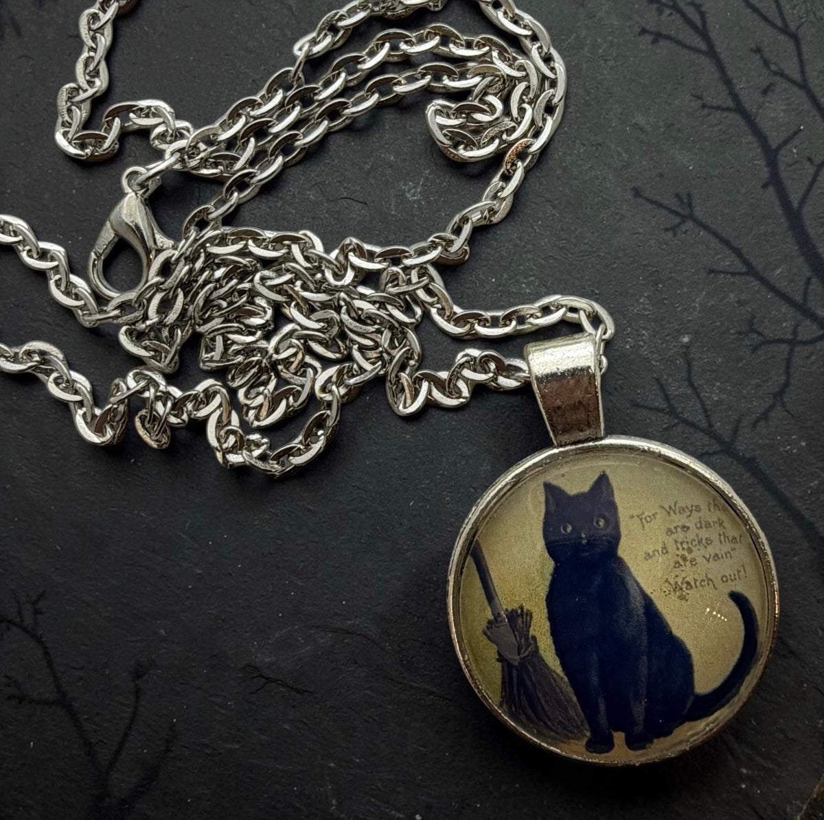 Black Cat Witch Necklace – Vintage Halloween Pendant, 24” Chain