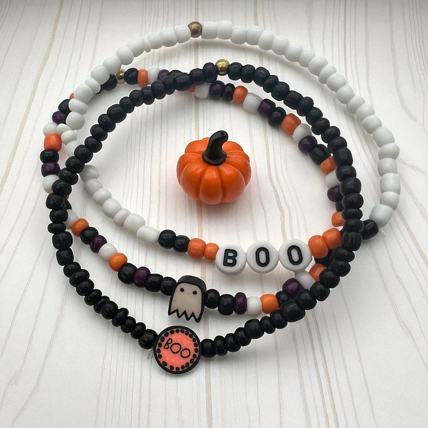 Halloween Beaded Stretch Bracelet Set – Ghost & BOO Charms