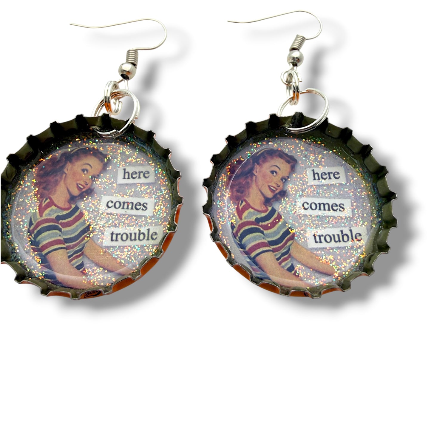 Retro Pin Up Bottle Cap Earrings – Rockabilly Statement Jewelry