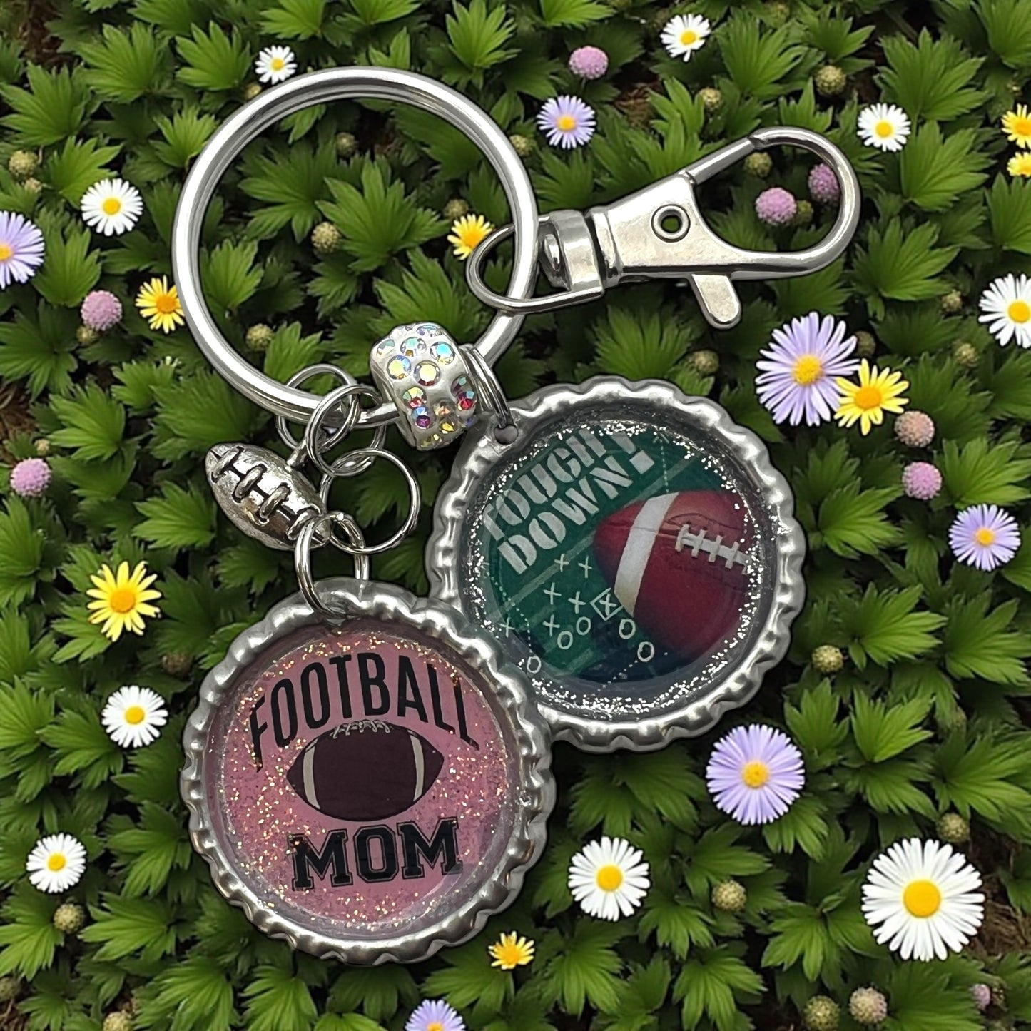 Football Mom & Touchdown Bottle Cap Keychain – Glitter Resin Sports Accessory
