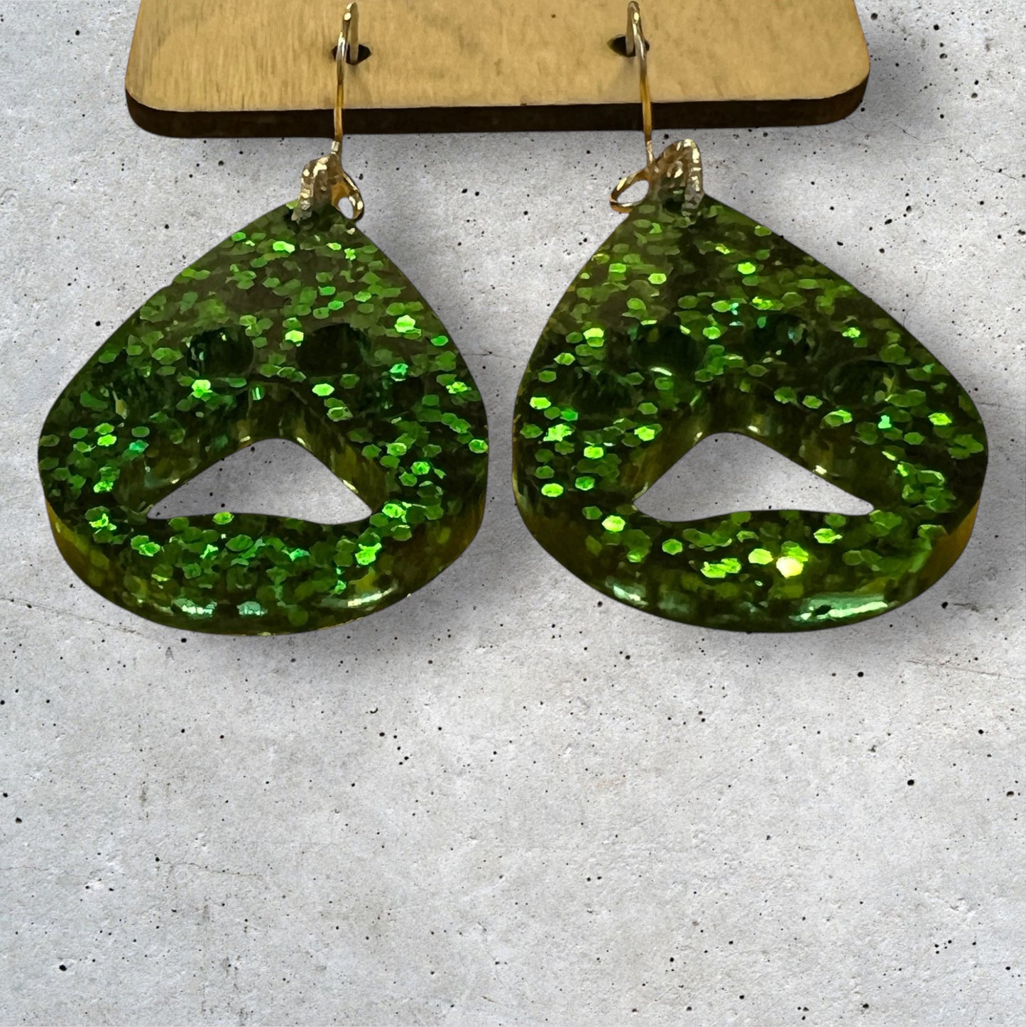 Medium Emerald Green Glitter Paw Teardrop Dangle Resin Earrings