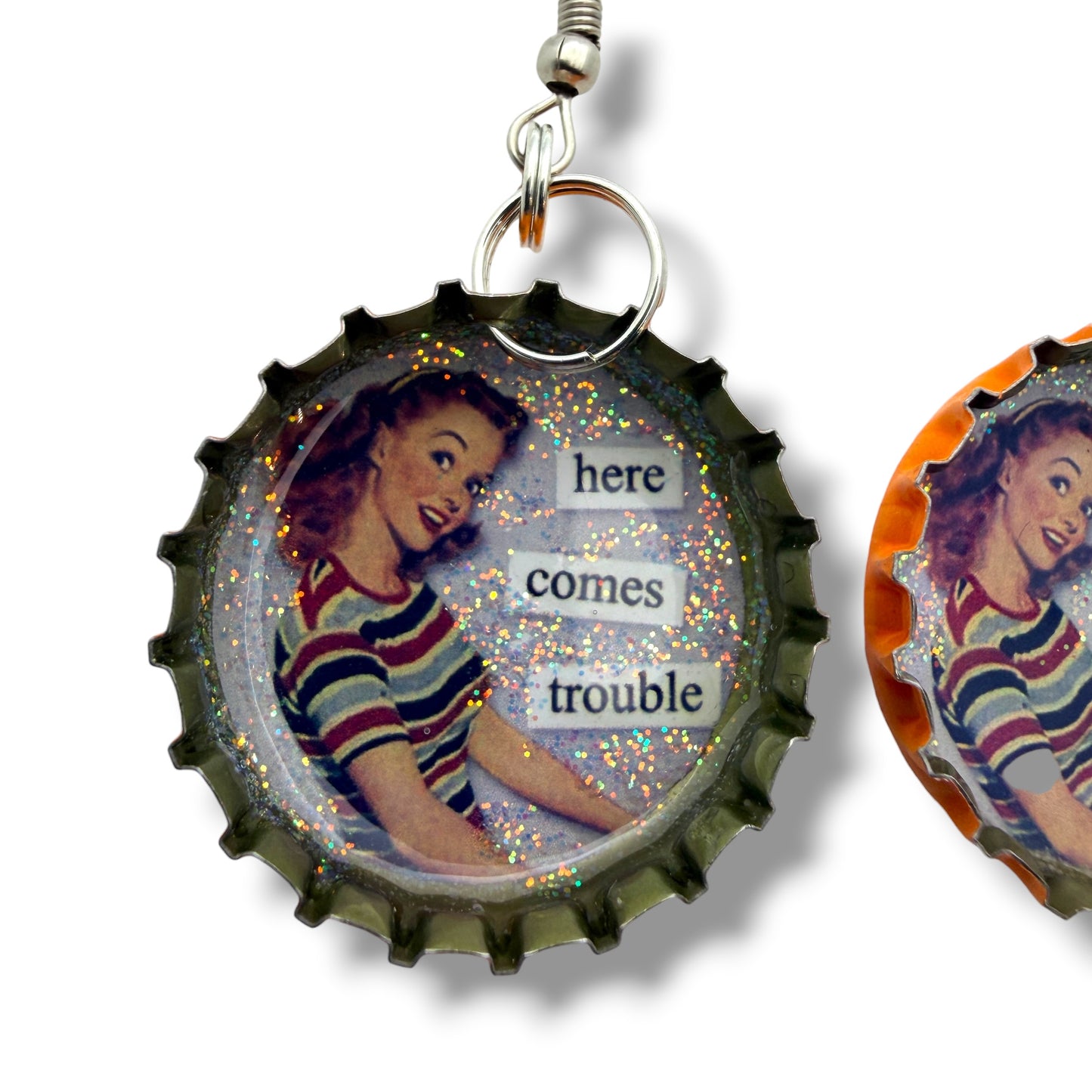 Retro Pin Up Bottle Cap Earrings – Rockabilly Statement Jewelry