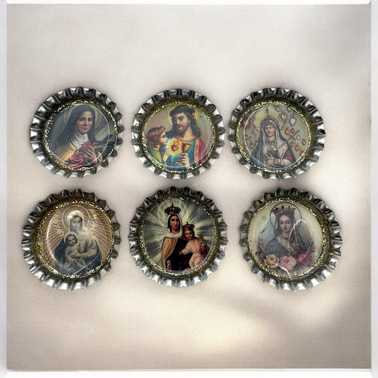 Catholic Bottle Cap Magnets – Sacred Heart, Virgin Mary & Saints – Religious Resin Magnet Set with Gold Glitter – Spiritual Decor