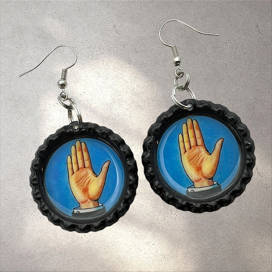 Lotería La Mano Bottle Cap Earrings – Upcycled Mexican Bingo Jewelry, Black Edge Handmade Resin Earrings, Día de los Muertos Style