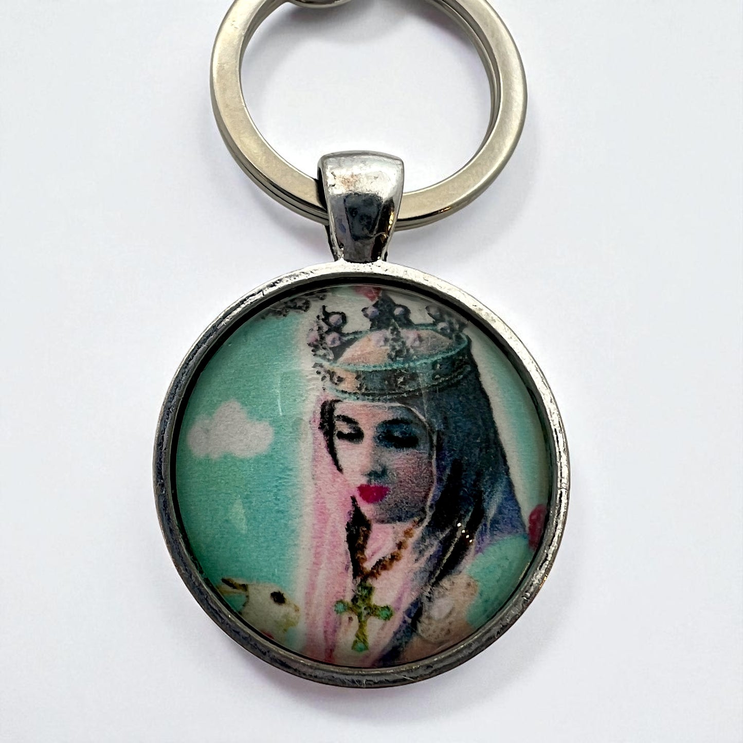 Virgin Mary Crowned Keychain – Religious Catholic Madonna Key Ring